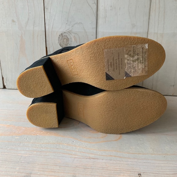UGG KASEN 2 BLACK SUEDE BOOTIES NIB - Picture 7 of 7